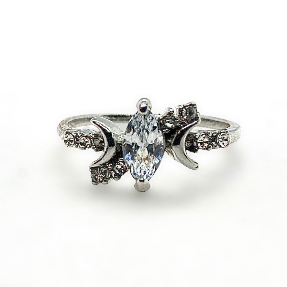Silver Plated Copper Crystal Ring Crescent Moon